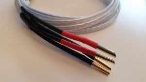 QED XT25 - zvučnički kabel terminirani 2x2 metra