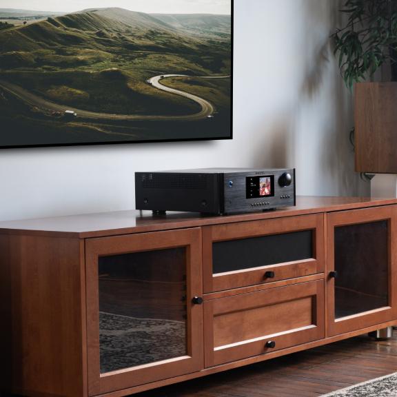 Rotel predstavlja RAS-5000 stereo integrirano pojačalo