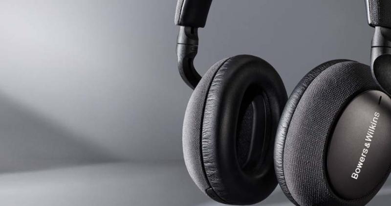Ostavite buku iza sebe i uživajte u vrhunskom zvuku omiljene glazbe putem novih modela Bowers&Wilkins PX slušalica!